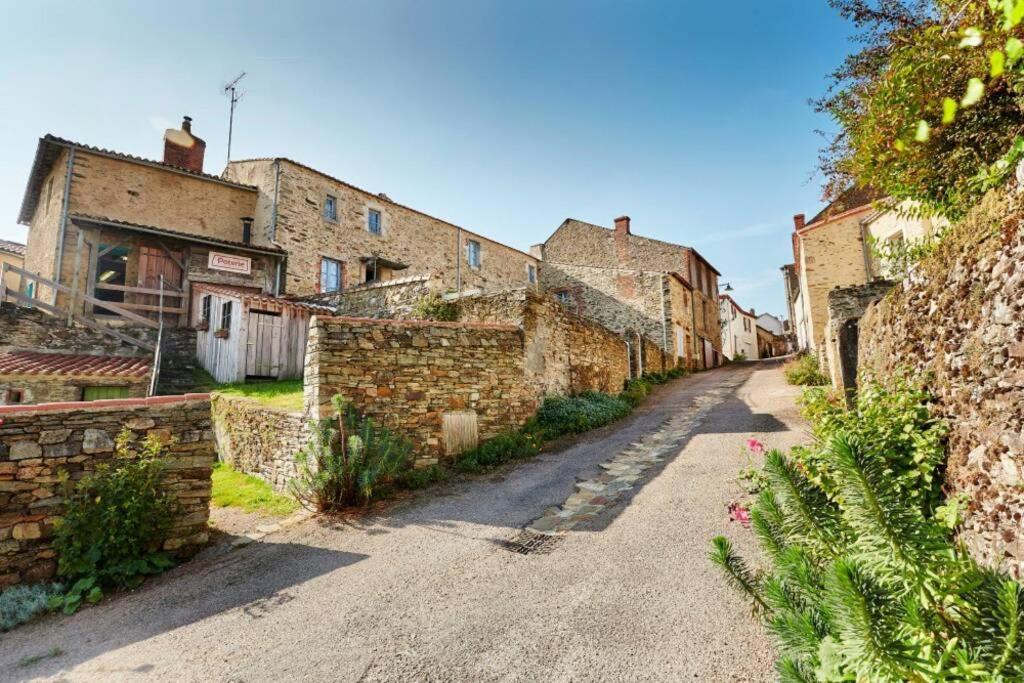 Le 19 Rue **,Maison De Charme Proche Du Puy Du Fou Mouchamps Kültér fotó